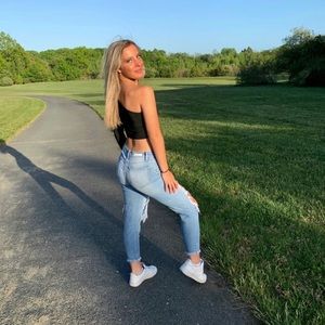 Meet your Posher, Bella